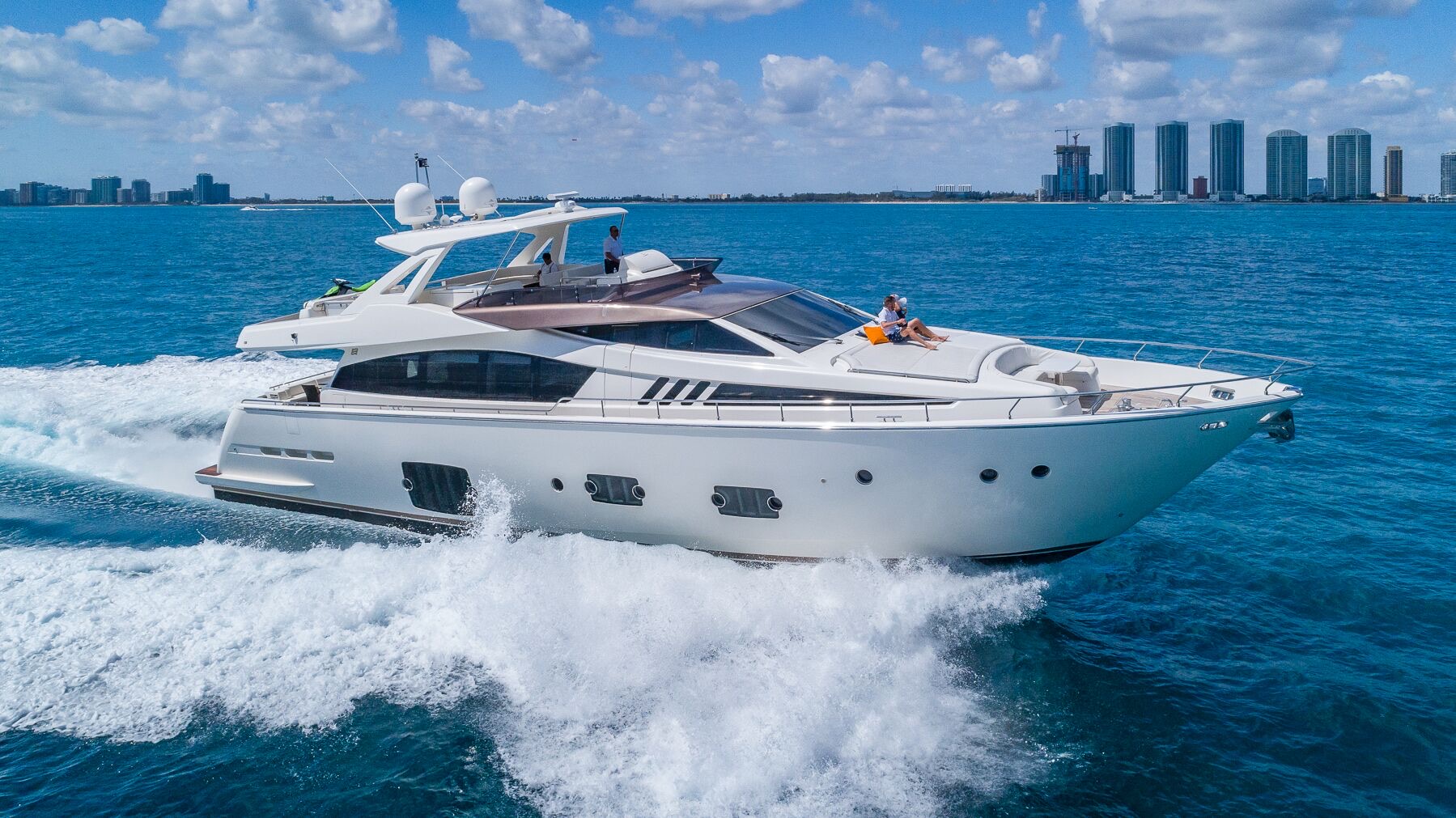 yacht rental miami for 25 guests